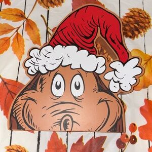 COPY - Dr.Seuss table decor